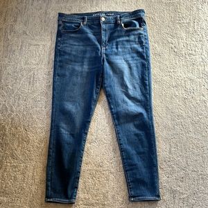 American Eagle Hi-Rise Jegging Size 18